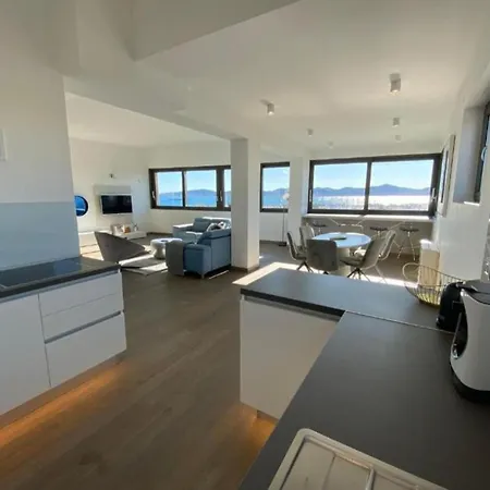 Ivana Starigrad Apartment